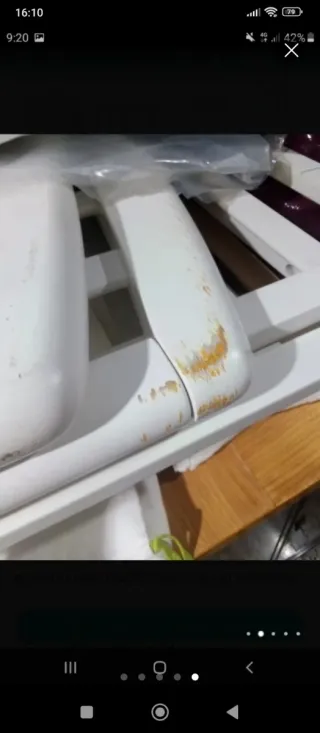 INCLUYE COLCHÓN. Cuna de madera