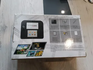 Nintendo 2DS edizione Mario Kart 7