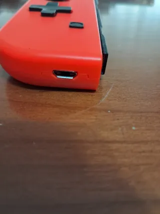 Joy-Con Izquierdo Rojo Switch Genérico