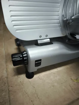 Loncheadora Profesional Acero Inox 140W