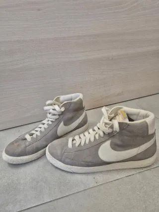 Nike Blazer Mid 77