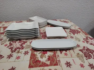 Vajilla cerámica blanca varios platos