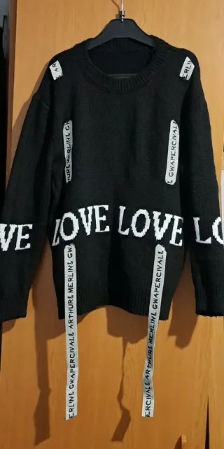 Jersey Negro LOVE Talla Única