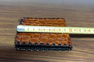 Cartera de piel cocodrilo