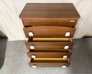 Comoda infantil / cajonera infantil marca Micuna