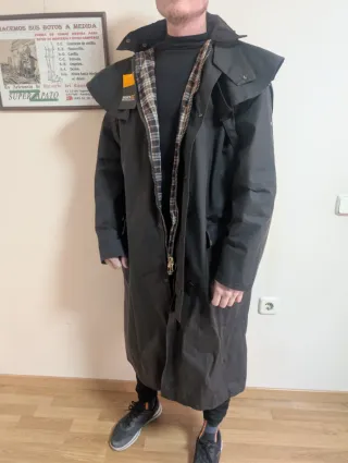 Capa Regatta Negra Larga