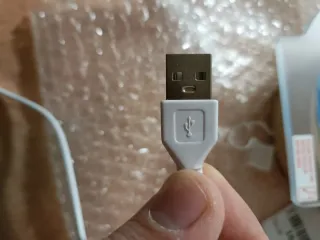 Lampada notturna personalizzata con base in legno