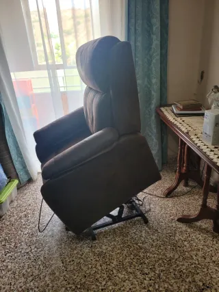 Poltrona relax con funzione sollevatore