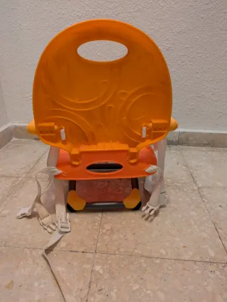 Trona Chicco de viaje rígida y plegable