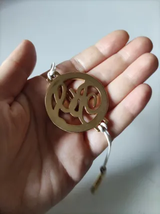 Pulsera Bimba y Lola dorada y blanca