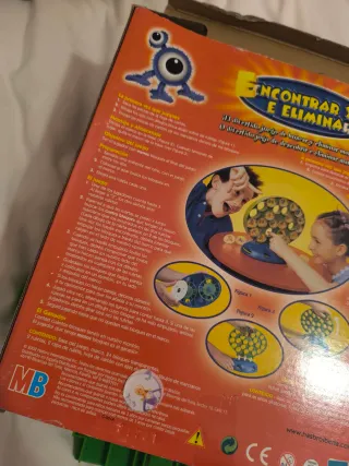 Juego MB Encontrar y Eliminar Marcianos