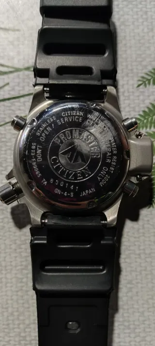 Reloj Citizen promaster Modelo 830141