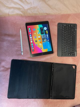 iPad 128GB + Apple Pencil