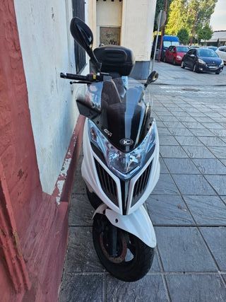 Kymco yager 300 Inyeccion abs suelo plano
