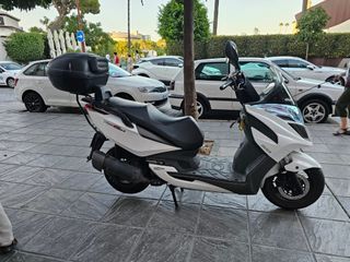 Kymco yager 300 Inyeccion abs suelo plano