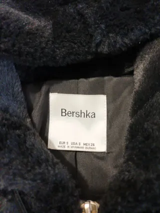 Abrigo pelo Bershka S