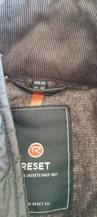 Chaqueta marrón Reset