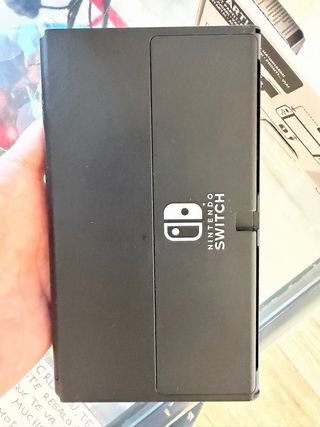 Nintendo Switch OLED Blanca y Negra