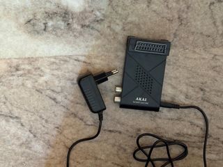 Monitor TV Nikkei 16 pollici