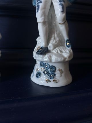 Coppia statuette porcellana blu e bianche