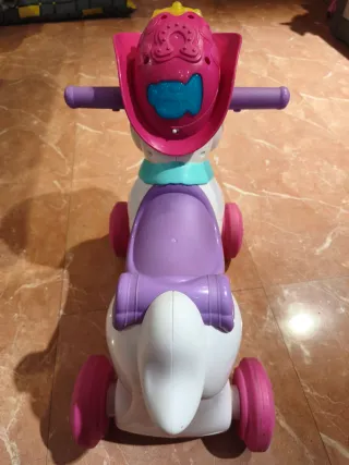 Correpasillos Chicco Rodeo Caballo Blanco