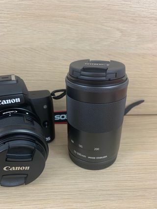 Cámara Canon EOS M50 + Lentes 15-45 y 55-200