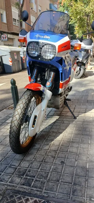 Honda Africa Twin 650 RD03