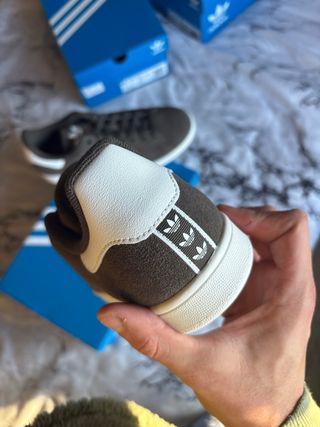 Adidas Stan Smith Verde Oliva Talla 40