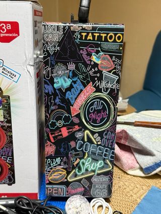 Karaoke Dynasonic E-025 con Luz y 2 Micrófonos