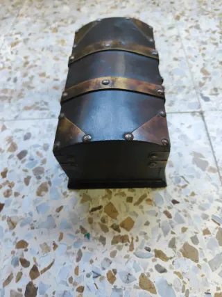 Baúl decorativo estilo antiguo