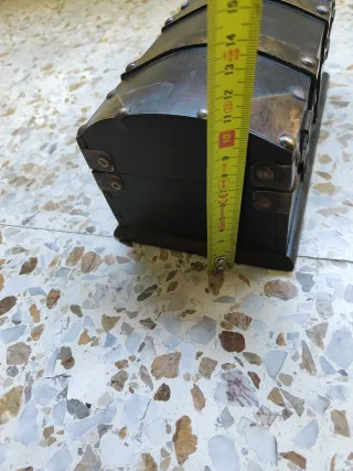 Baúl decorativo estilo antiguo