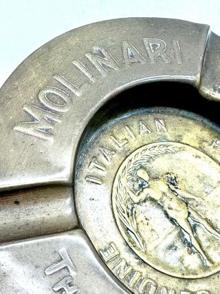 Posacenere pubblicitario Molinari vintage in metallo bronzato Ø12,5 cm