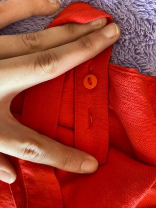 Mono largo rojo niña con volantes