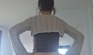 Top de ganchillo beis. Talla S. No tiene etiqueta