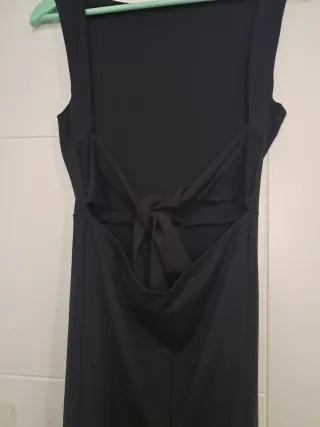 Mono largo negro con lazo