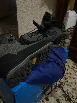 Botas de montaña Forclaz (Talla: 40)