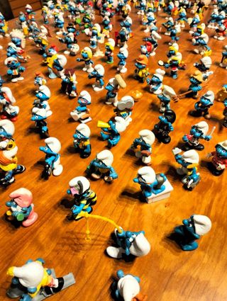 Lote 175 Pitufos + 3 casas. Todo es Schleich