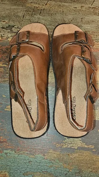 Sandalias NUEVAS Marrones Hombre T43 Hebillas