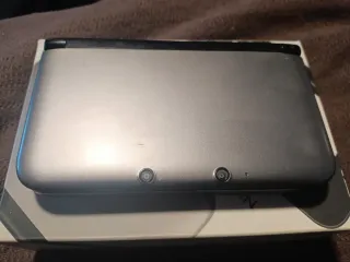 Nintendo 3DS XL + 4 Juegos