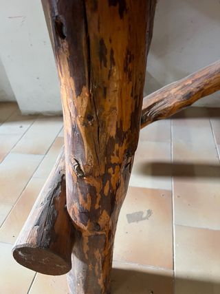 Mesa rústica grande de madera