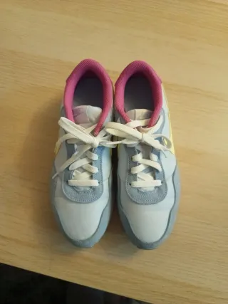 Zapatillas Nike Talla 36 Azul y Rosa