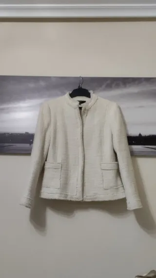Chaqueta tweed beige/blanca