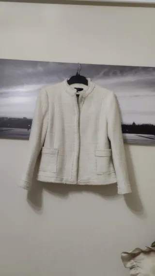 Chaqueta tweed beige/blanca