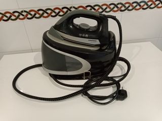 Centro de planchado Grundig SIS 7040