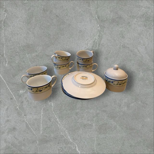 Set da caffè in porcellana