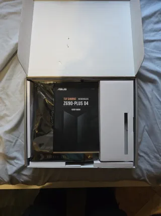 Placa Base ASUS TUF Gaming Z690-PLUS D4