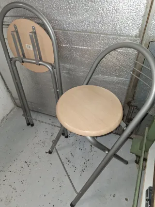 Taburetes Altos Plegables Metal y Madera