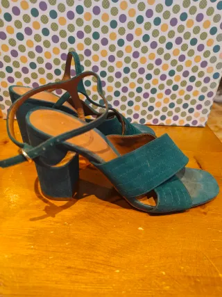 Sandalias de tacón verde azulado