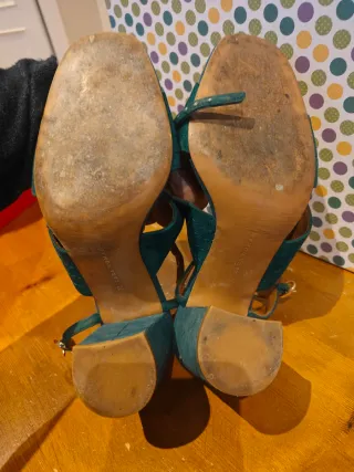 Sandalias de tacón verde azulado