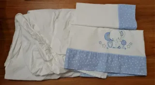 Conjunto cuna elefante azul y blanco